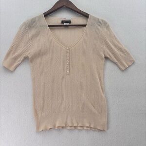 Kors Bergdorf Goodman Lightweight Sweater. Cream, Women’s size Me